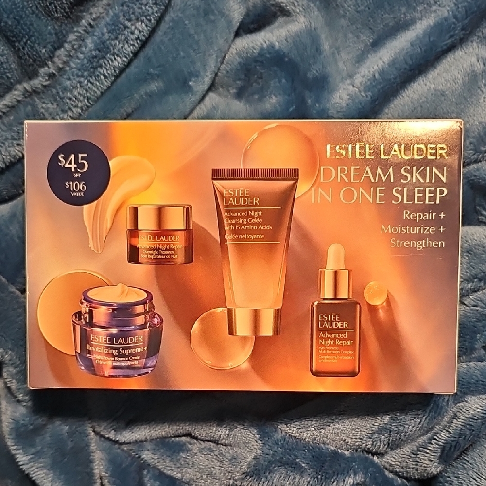 Estee Lauder Dream Skin Set With 15ml Advanced Night Repair.NIB